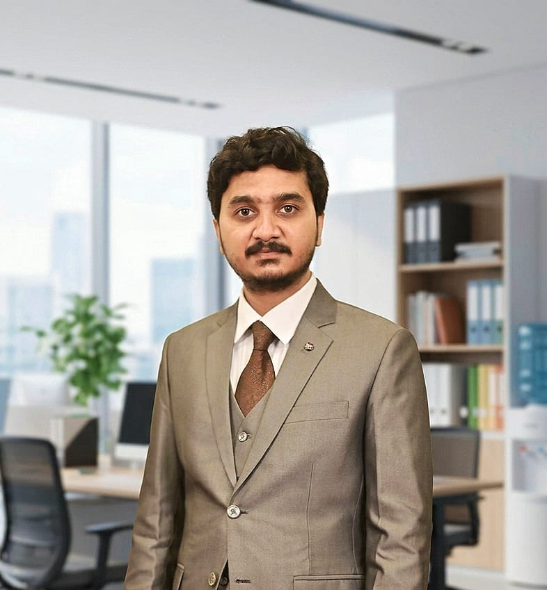 Suraj Saraf portrait